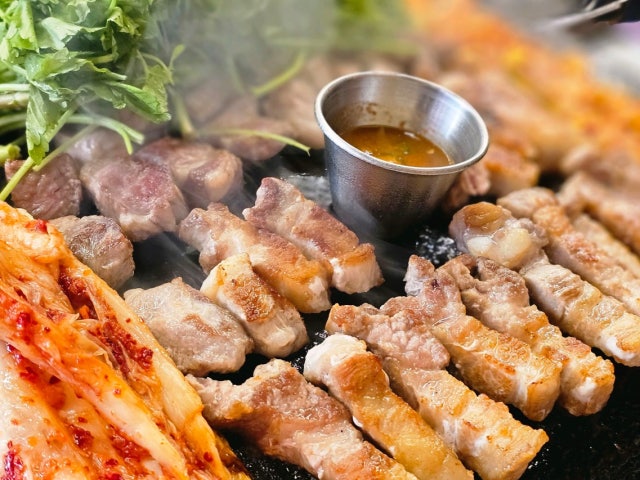Halmaesotttukkeongsamgyeopsal Cheonanbuldang店 写真 5