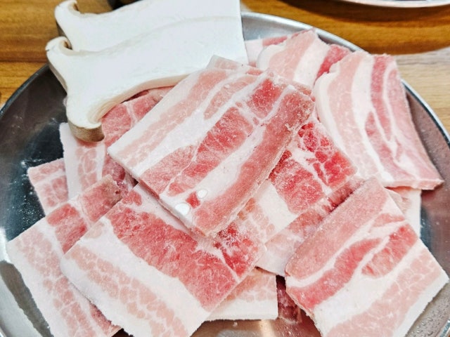 Dwaejinegogijip Hwagok店 照片 4