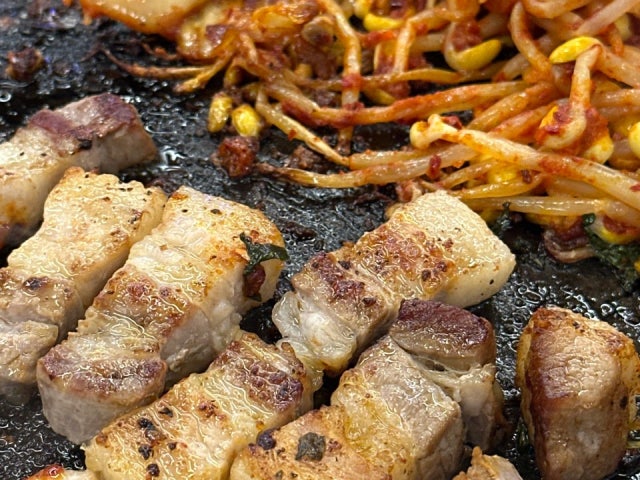Halmaesotttukkeongsamgyeopsal Susong店 照片 6