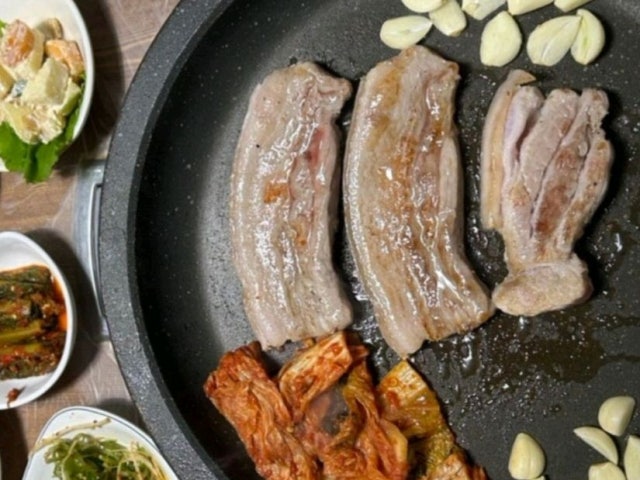 Dongmakgolheukdwaeji Photos 5