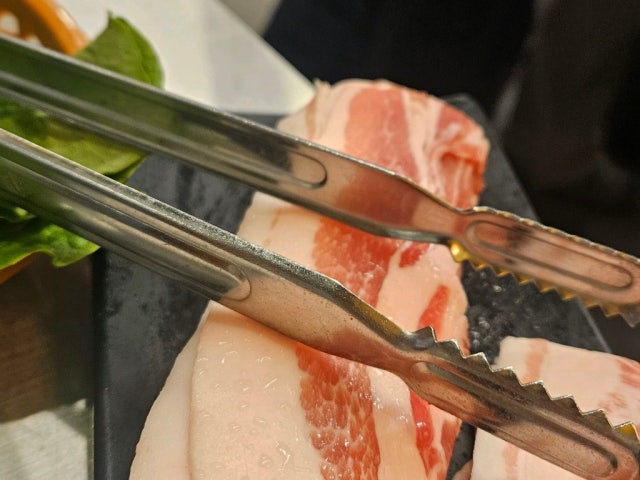 Sanggunesotttukkeongsamgyeopsal Geomdan Branch Photos 4