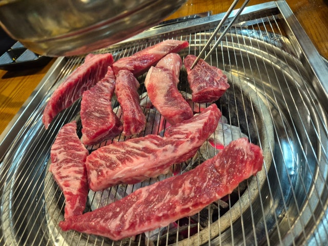 Yukpumchamsuthwarogui Yeokbuk店 照片 6