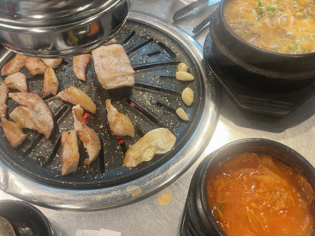 Keuraunsamgyeopsal Photos 6