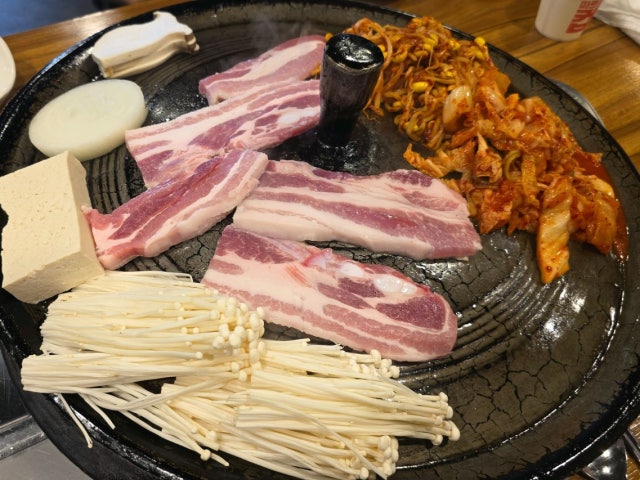 Somunnansotttukkeongsamgyeopsal Photos 5