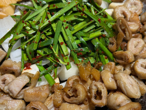 무쇠김치삼겹 신사점 사진 4