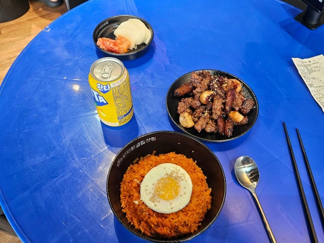 Jeongjikhwabeoljipsamgyeop Gyeongbuksangju店 照片 6