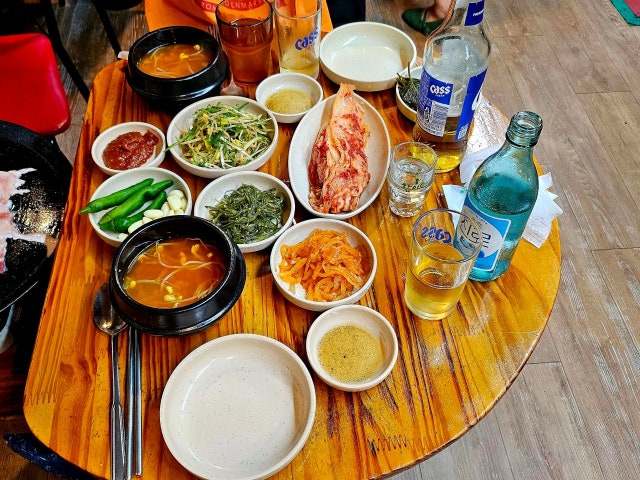 Tongnamudwaejijjang Sungui1ho店 写真 5