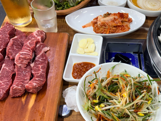 Chingunejeongyuksikdang Boramae店 照片 6