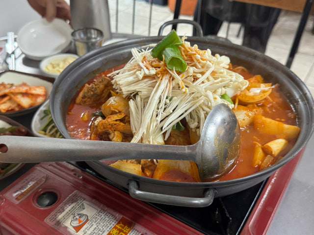 Hwangsodolgopchang Photos 6