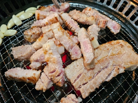 청년고기장수 월곡본점 사진 4