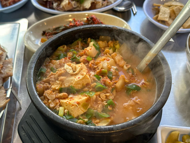 Yongmeorisikyuk Yongsan 2ho店 照片 4
