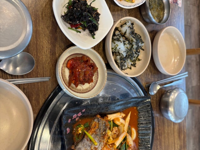 Seoseogalbihamheungnaengmyeon Madeul店 写真 5