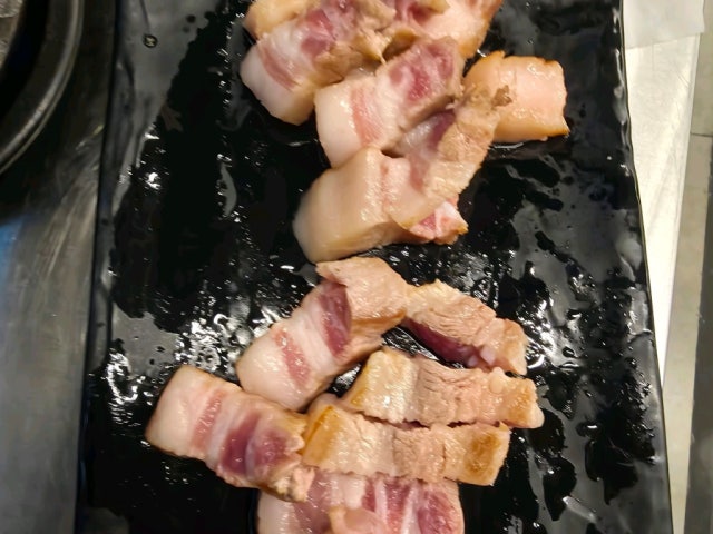 Halmaesotttukkeongsamgyeopsal Gunsansanbuk Branch Photos 6