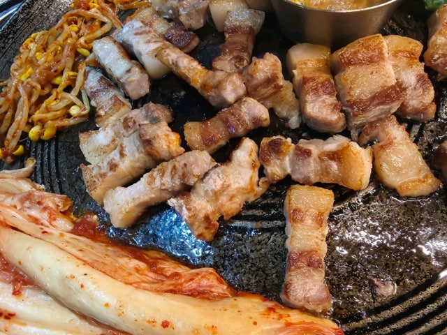 Halmaesotttukkeongsamgyeopsal Gunsansanbuk Branch Photos 5