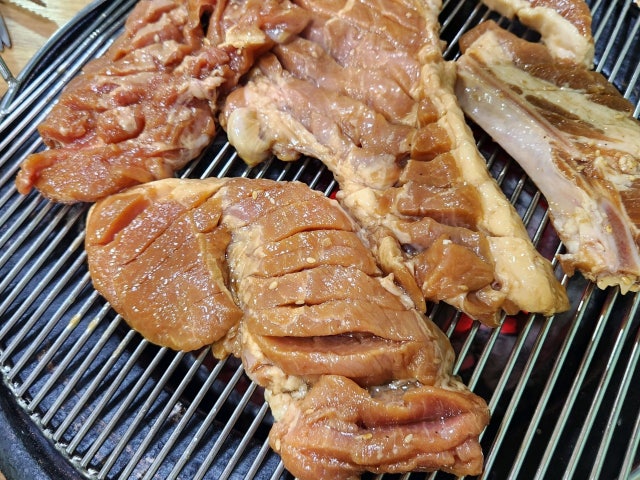 Hwaroyahwaroyasaenggogitjip Bangi 總店 照片 4