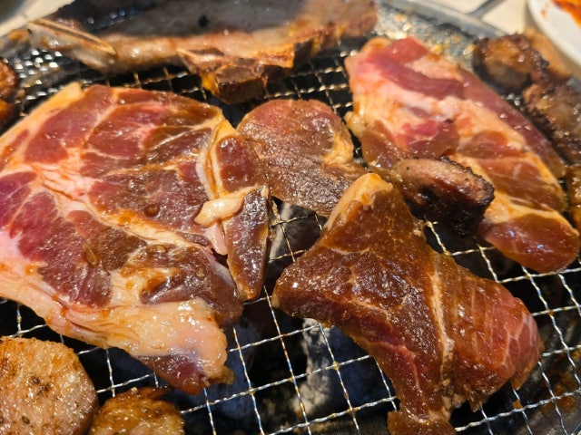 Myeongryunjinsagalbi Incheonganseok店 照片 4