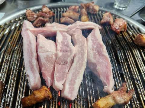 돼지굴뚝 사진 4