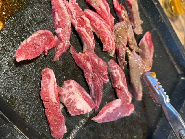 Bokdwaejisamgyeopsal Photos 5