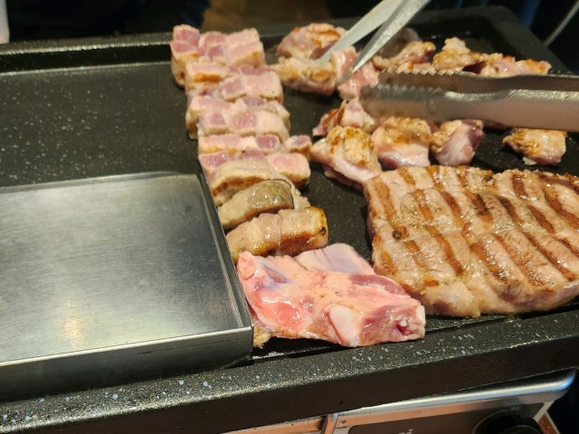 Hanamdwaejijip Jeongreung店 照片 5