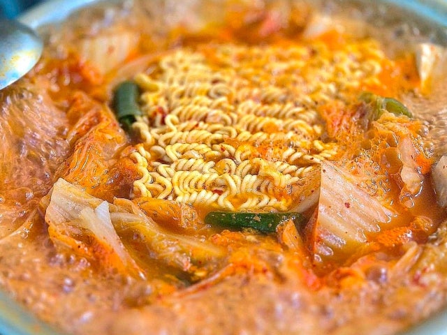 Janghowanggopchanggimchijjigae 写真 4