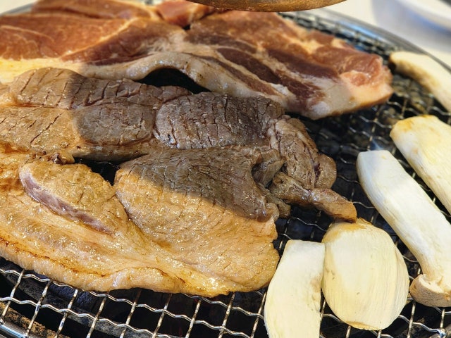 Myeongryunjinsagalbi Incheonbulro Branch Photos 5