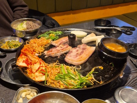 고기루 솥뚜껑 삼겹살 사진 4