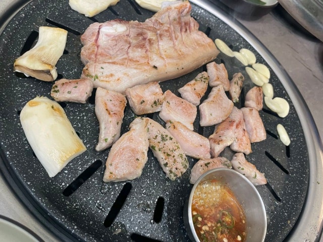 Ihwasutbulgalbi Photos 6