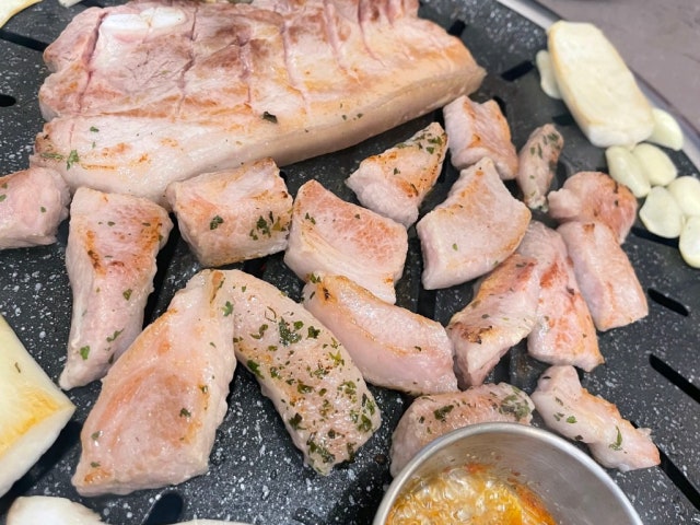 Ihwasutbulgalbi Photos 5