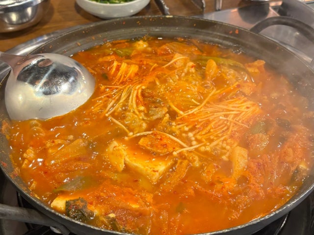 Sutasaenggogi Photos 6