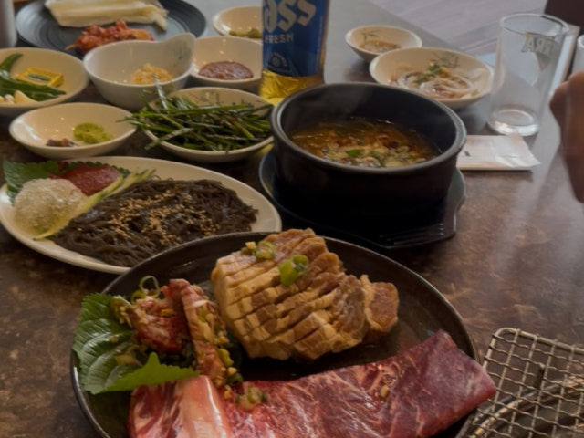 Yangmun Sutbulgalbi Gaehwasanyeok店 照片 5