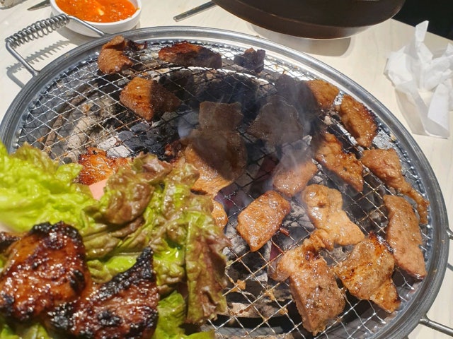 Myeongryunjinsagalbi Incheonjemulpo店 写真 6