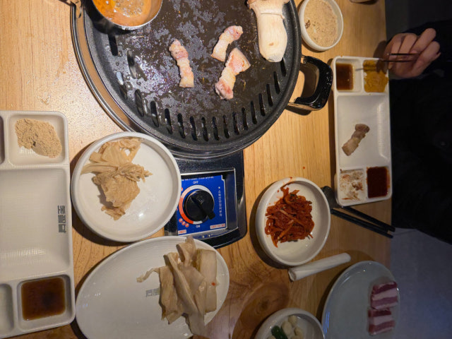 Chopilsaldwaejigui Jeonggwan店 写真 5