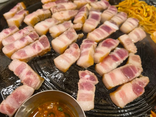 Halmaesotttukkeongsamgyeopsal Seryu店 照片 6