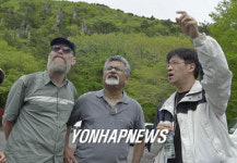 (주)유네스코제주돈가네 | 한라산 찾은 유네스코 위원들