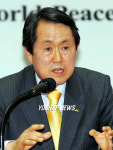 김태환 지사 "제주 해군기지 건설 동의"