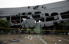 동해천막철골 | 부산서 대형 철골천막, 주택가 덮쳐