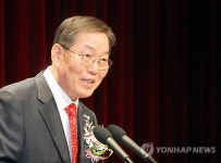 화신목재 대표 김준태 | 취임사하는 김준태 이사장