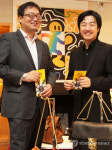 팝아트와 명품 셀렉트숍의 콜라보레이션