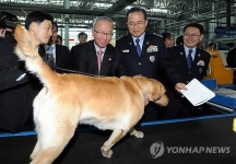 현선물류(주) | 국제우편물물류센터 방문한 현오석 부총리