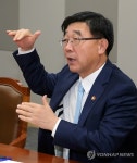 일학습 병행제, 발언하는 이기권 고용노동부 장관