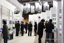 북적북적그림책놀이미술교습소 | 파리도서전 한국관 '북적'…그림책·드로잉쇼도 인기