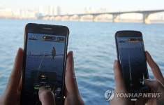 '한강에서 마음껏 낚시 즐겨요'