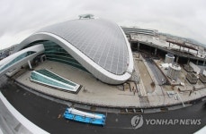'개장 준비 착착'…인천공항 2터미널 가상여객 동원 운영점검