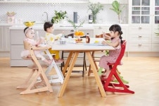 야마토야, 유아 식탁의자 '뉴스쿠스쿠 플러스' 신제품 출시