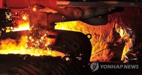 (유)용강산업(1종) | '더위와의 전쟁' 폭염에도 1천500도 용광로 지키는 산업역군