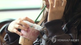 만인의총매점자판기 | 커피음료 내달부터 초·중·고교 자판기·매점서 퇴출