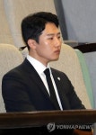 법안 통과 지켜보는 고 윤창호군의 친구
