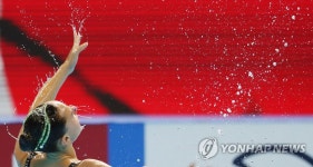 아름다운 선을 그리며