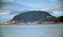 적막한 모습 보이는 북한 갈도