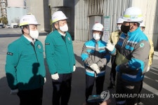 인천 시멘트 업체 찾은 원희룡·이상민 장관